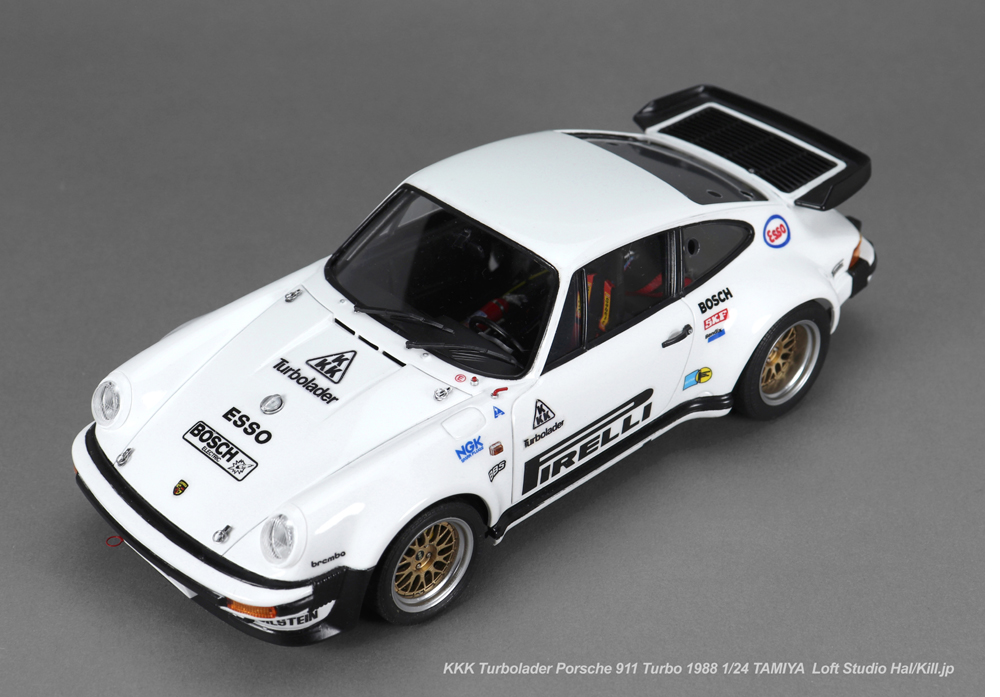 Porsche 911 Turbo 1988 1/24 TAMIYA